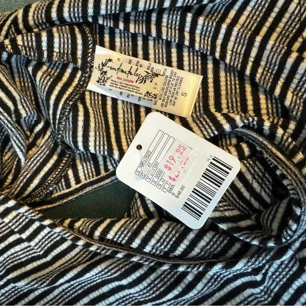 Free People NWT Body Suit Open Back - Picture 5 of 5